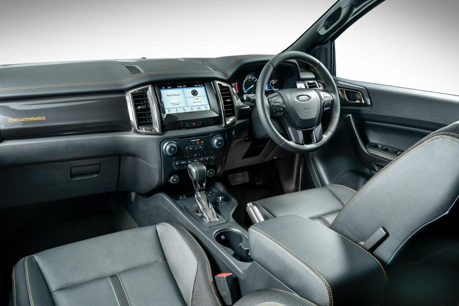 Интерьер Ford Ranger Wildtrak 2019 года  (ZA) (фото 29 из 40)